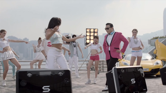 Psy lässt für Soul Electronics die Puppen tanzen